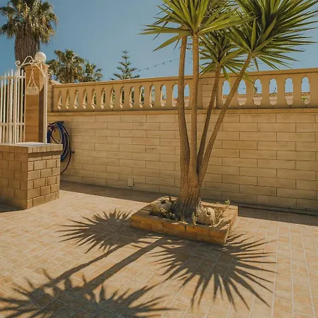 Maria Sicilia 圣玛丽亚德尔法加洛